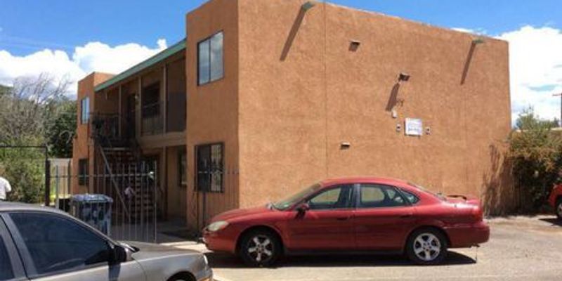 Albuquerque Apartment: 312 Grove Street Northeast