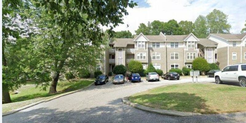 Fayetteville Apartment: 6768 Willowbrook Dr