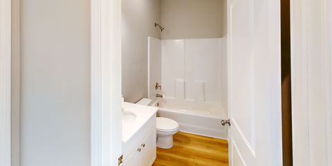 1004-Moen-Loop-Main-Bath (2).jpg