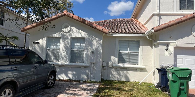 Homestead House: 10919 SW 245th St