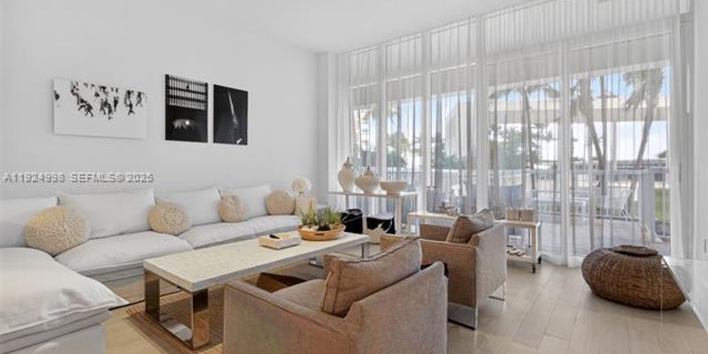Bal Harbour Condo: 10275 Collins Ave