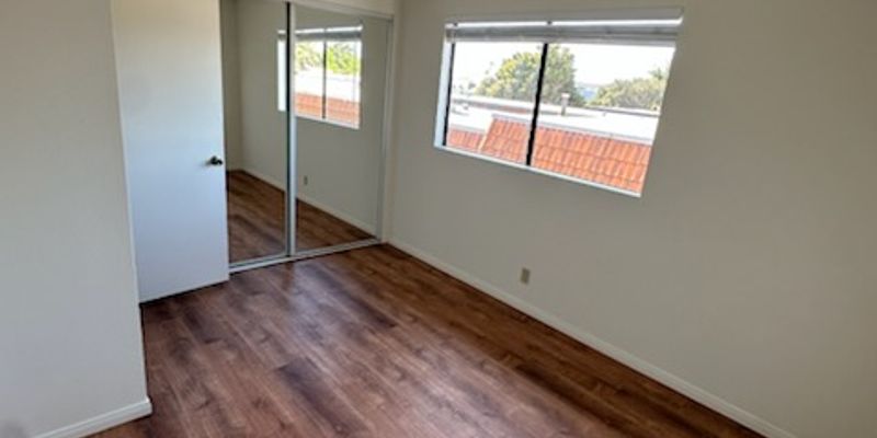 Carlsbad Apartment: 3330 Harding Street