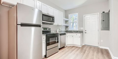 Capture- kitchen.JPG