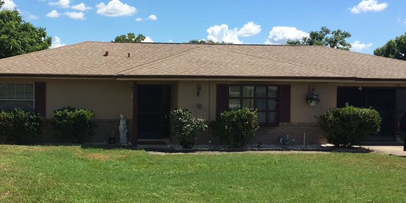 Deltona House: 1899 East Chapel Drive