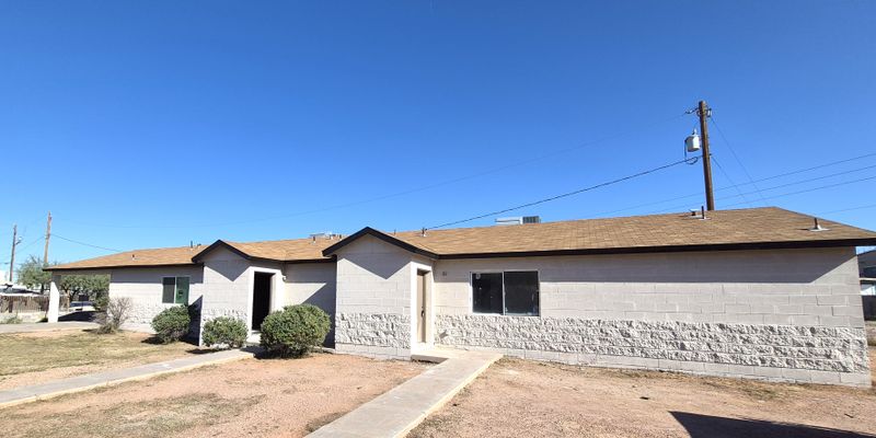 Phoenix House: 1344 E Pueblo Ave