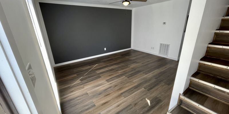 Knoxville Apartment: 1642 Hillwood Dr