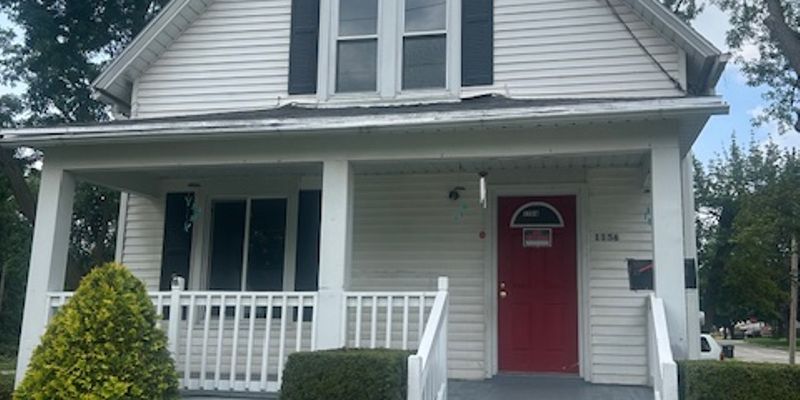 Beloit House: 1156 6th St