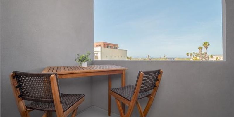 Grover Beach House: 402 West Grand Ave, Unit 109D