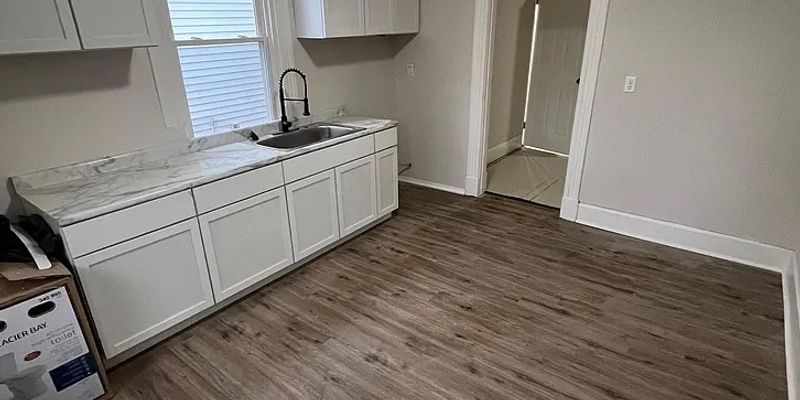 Hamilton House: 834 Buckeye St