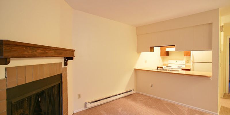 Boulder House: 2238 Canyon Blvd 6