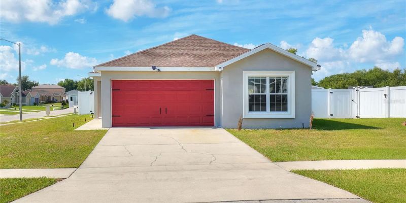 Winter Haven House: 780 Overlook Grove Dr