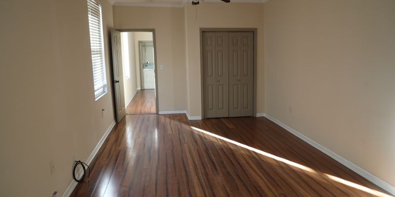 New Orleans Apartment: 2504 Music Street