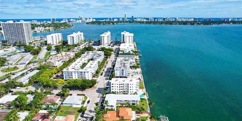 North Bay Village Apartment: 1750 S Treasure Dr