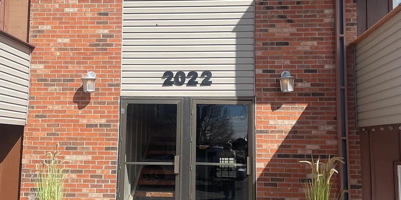 Greeley Apartment: 2022 28th Ave