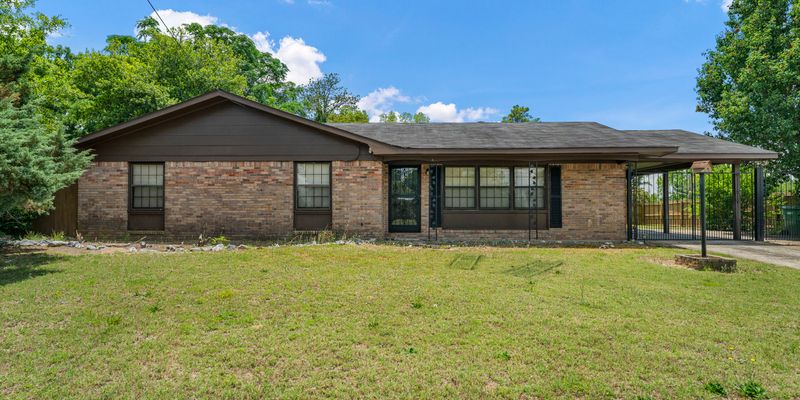 Columbus House: 4224 Ridgefield Ct