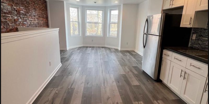 Philadelphia Apartment: 206 S 53rd St