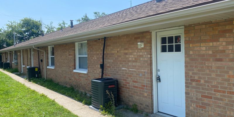 Dayton Townhome: 220 S Smithville Rd