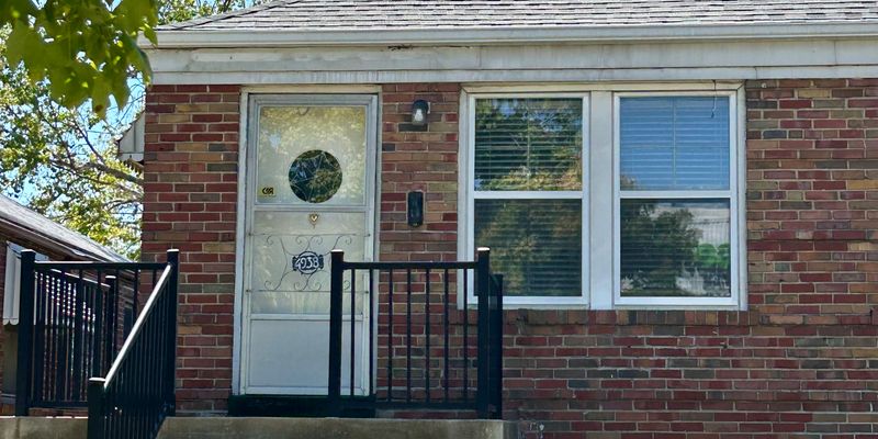 St. Louis Apartment: 4938 Fyler Ave
