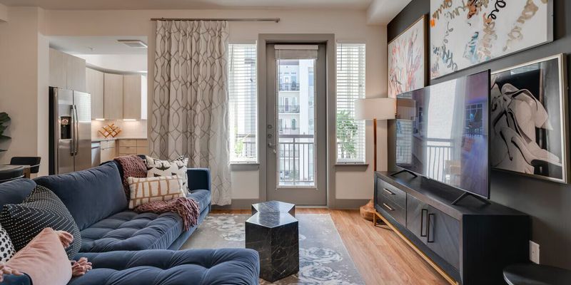 Houston Apartment: 5201 San Felipe St