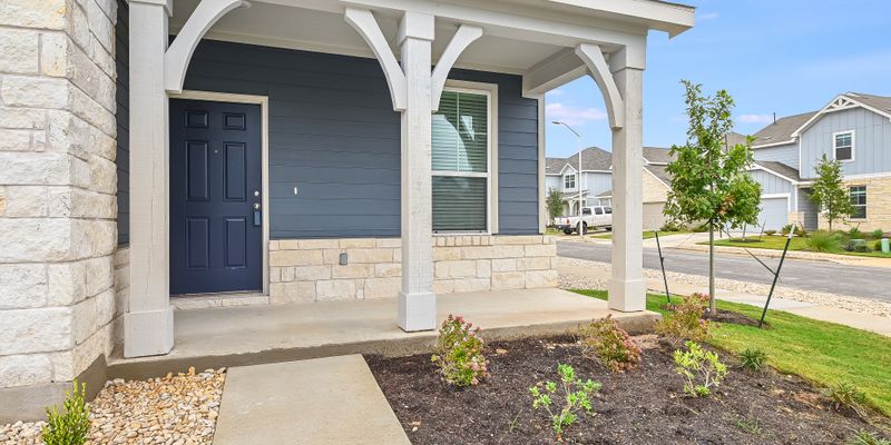 Leander House: 1625 Holly Lk Dr