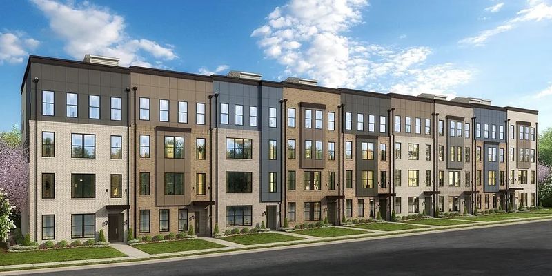 Richmond Townhome: 1021 N Lombardy St