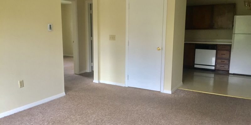 Gardner Apartment: 39 Dinan Dr