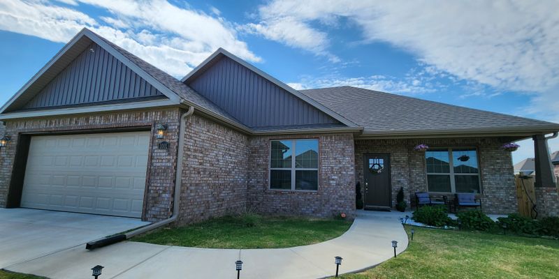 Centerton House: 1001 W Ashmore Landing Loop