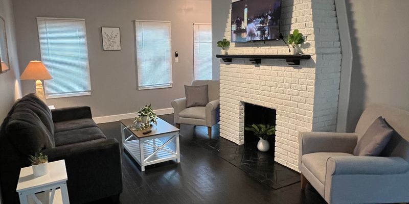 Dayton Apartment: 1213 Jordan Ave