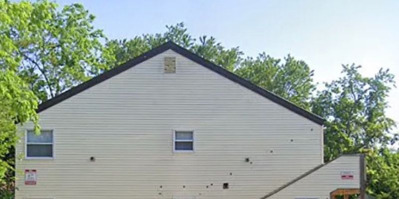 Norfolk Apartment: 536 Ashlawn Dr