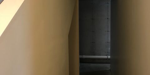 516C downstairs hallway utility.jpg