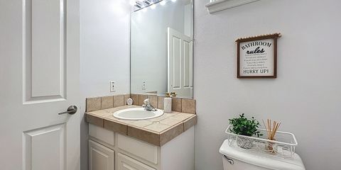 346-monroe_00001 (7).jpg