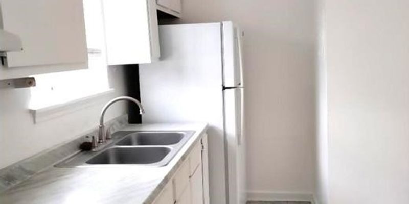 Louisville Apartment: 3116 Fordhaven Rd