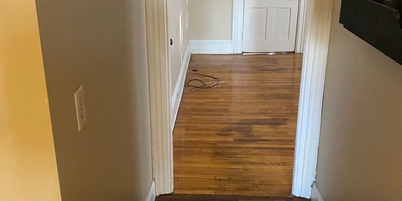 Batavia Apartment: 31 Ellicott Ave