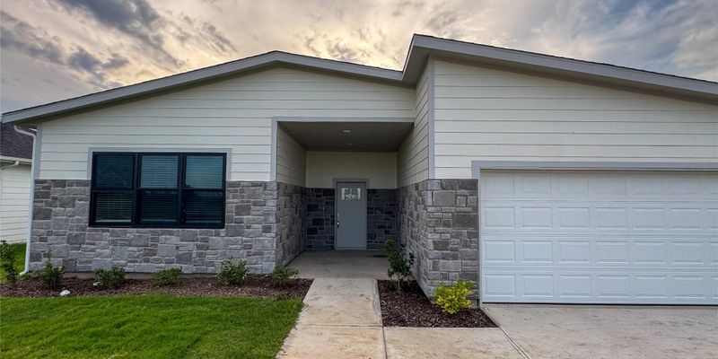 Greenville House: Lucy Rd