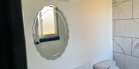 Bathroom 3.jpg