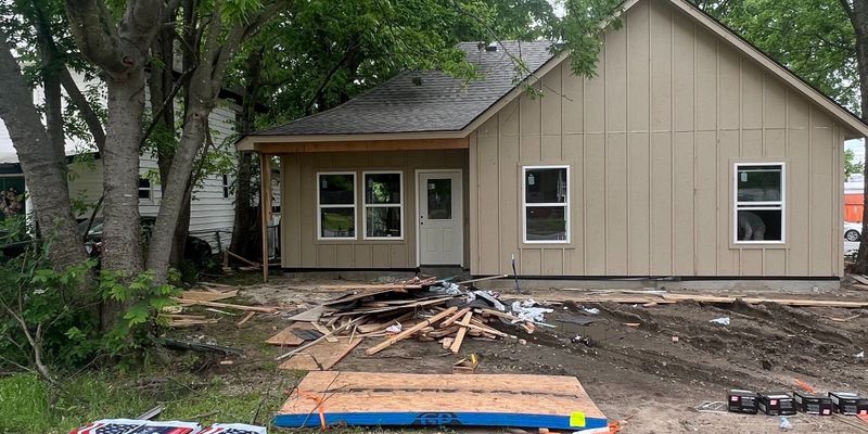 Skiatook House: 400 E 2nd St