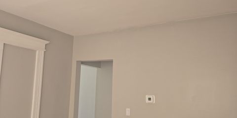 Livingroom3.JPG