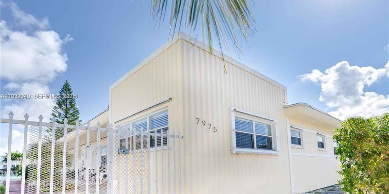 Miami Beach Apartment: 7975 Crespi Blvd