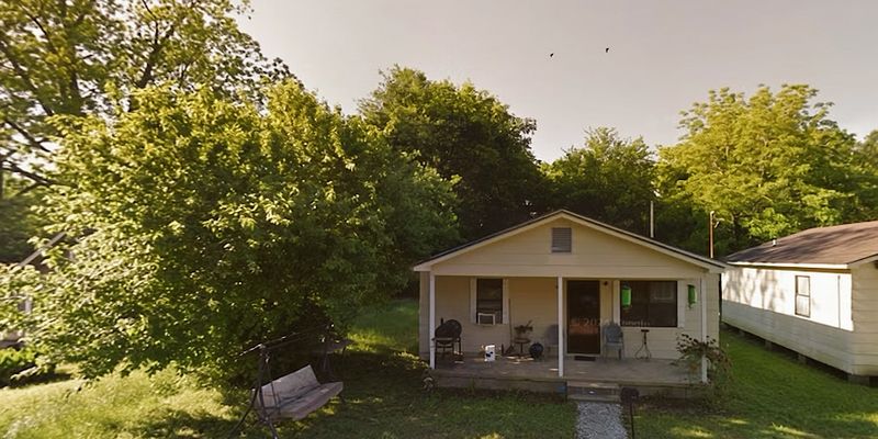 Columbus House: 2004 4th Ave S