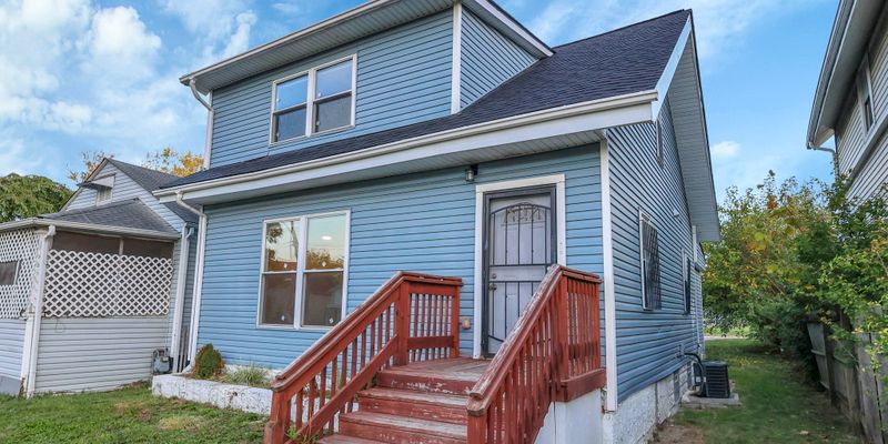 Columbus House: 908 E 12th Ave