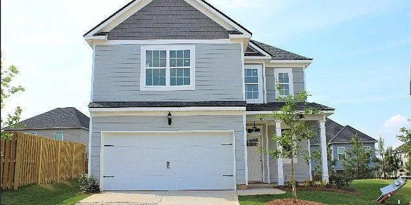 GROVETOWN House: 806 Richards Ct
