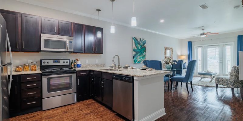 Richmond Apartment: 19400 W Bellfort