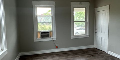 BZR - 603 Chestnut St - Listing Photos (3).png