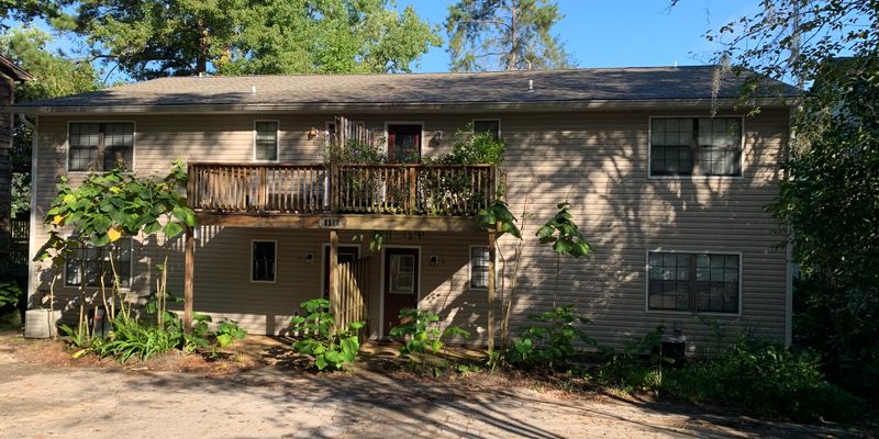 Tallahassee Apartment: 1956 Nicklaus Dr