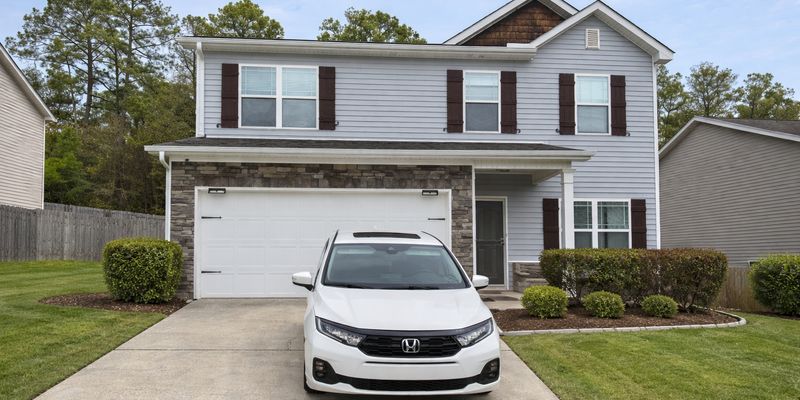 Phenix City House: 313 IRISH LANE