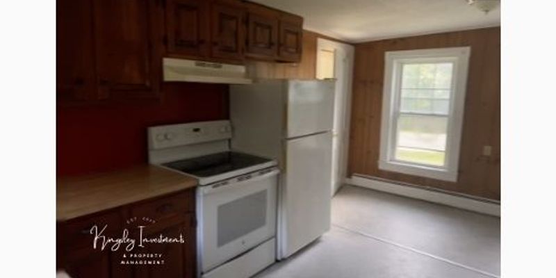 Royalton Apartment: 886 VT-110