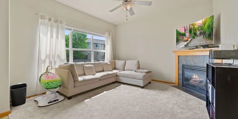 09-130 77 N Park Ridge.jpg