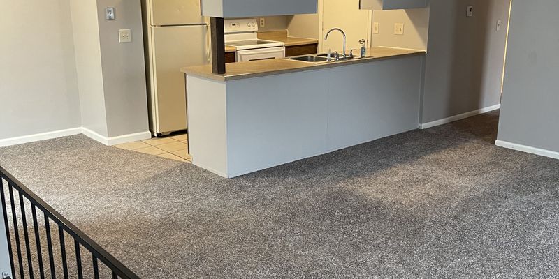 Portage Apartment: 4465 West Milham Avenue