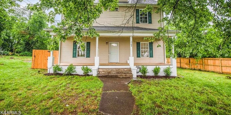 Knoxville House: 1103 Virginia Ave