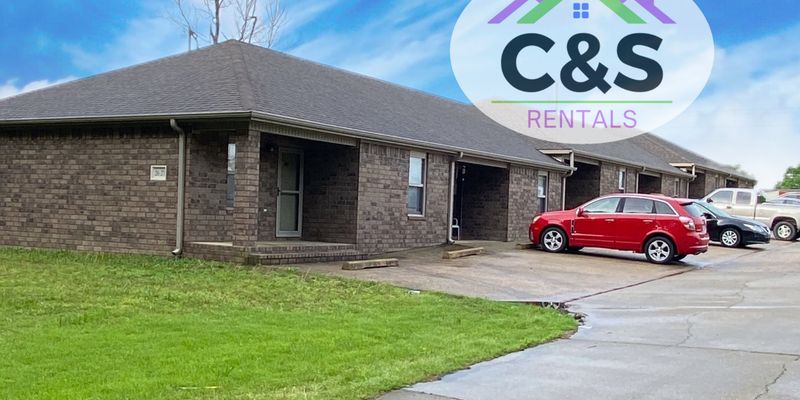 Paragould House: 2165 Smothers Rd
